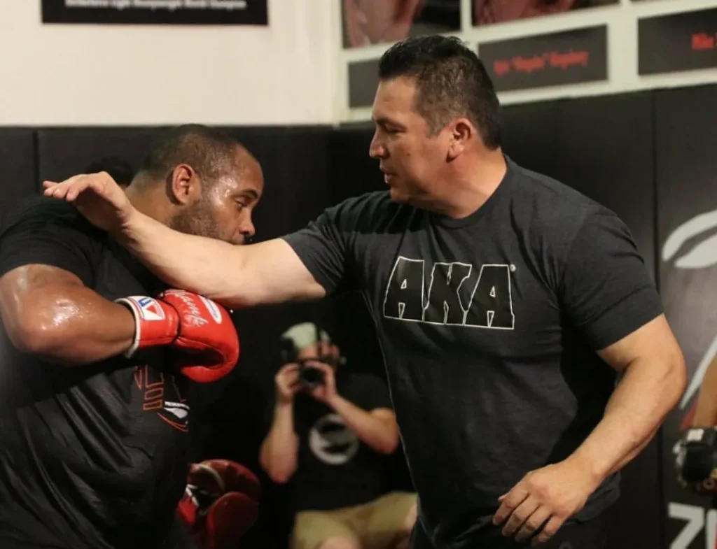 Daniel Cormier trains with Javier Mendez